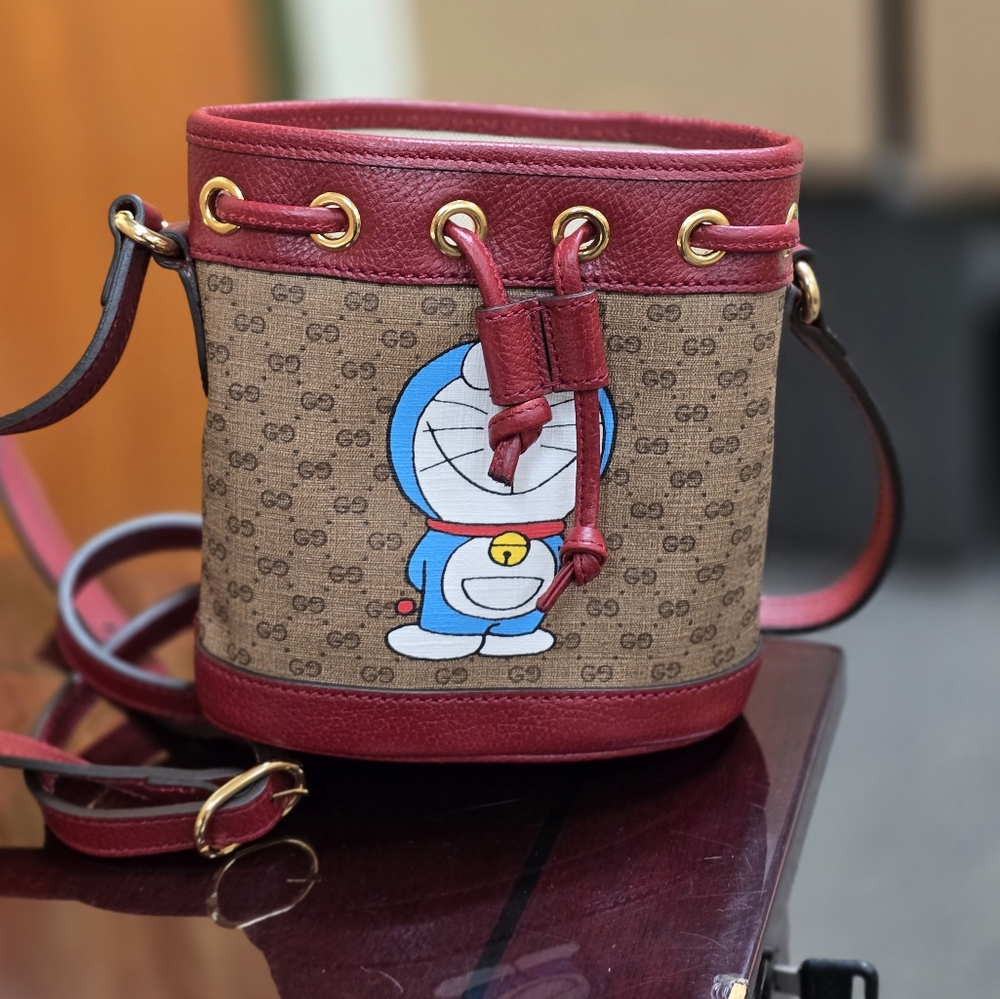 GUCCI Doraemon x Gucci Mini Bucket Bag
